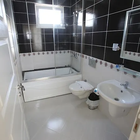 Lighthouse Tulip Фетхие